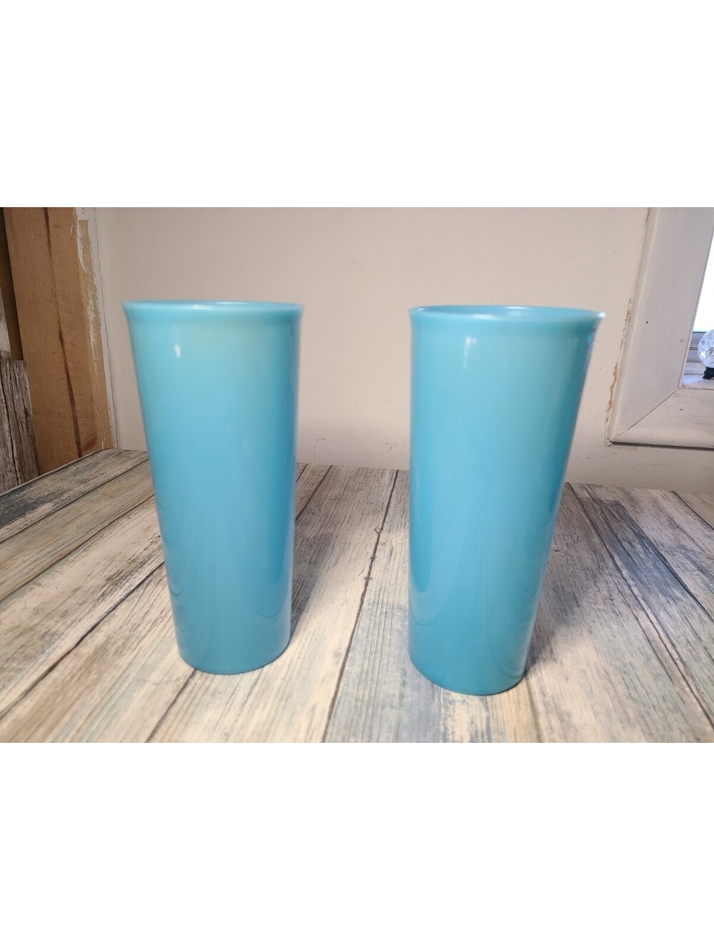 Two Blue Tupperware 16 Oz Plastic Cups Made In Mexico 5107L